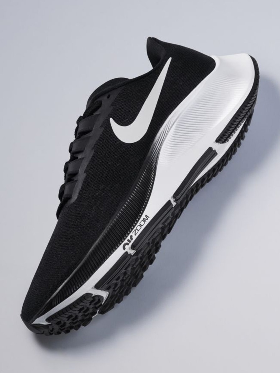 Nike Air Zoom Pegasus 37 Black/ White