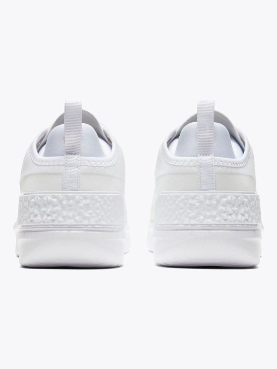 Nike Amixa White