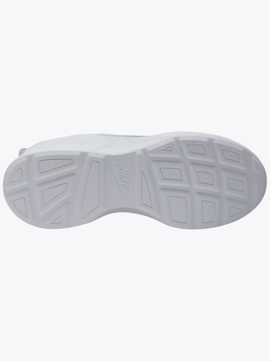 Nike Wearallday White/ Black