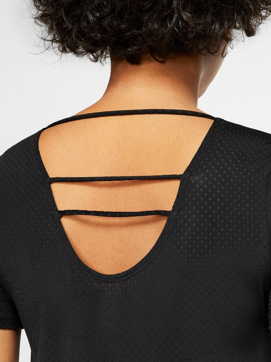 Nike Breathe Tee Black