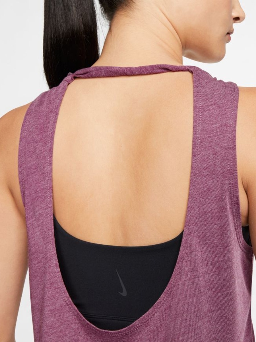 Nike Yoga Twist Tank Villain Red