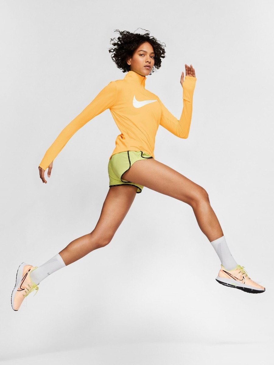 Nike Swoosh Midlayer Run Topaz gold/ White