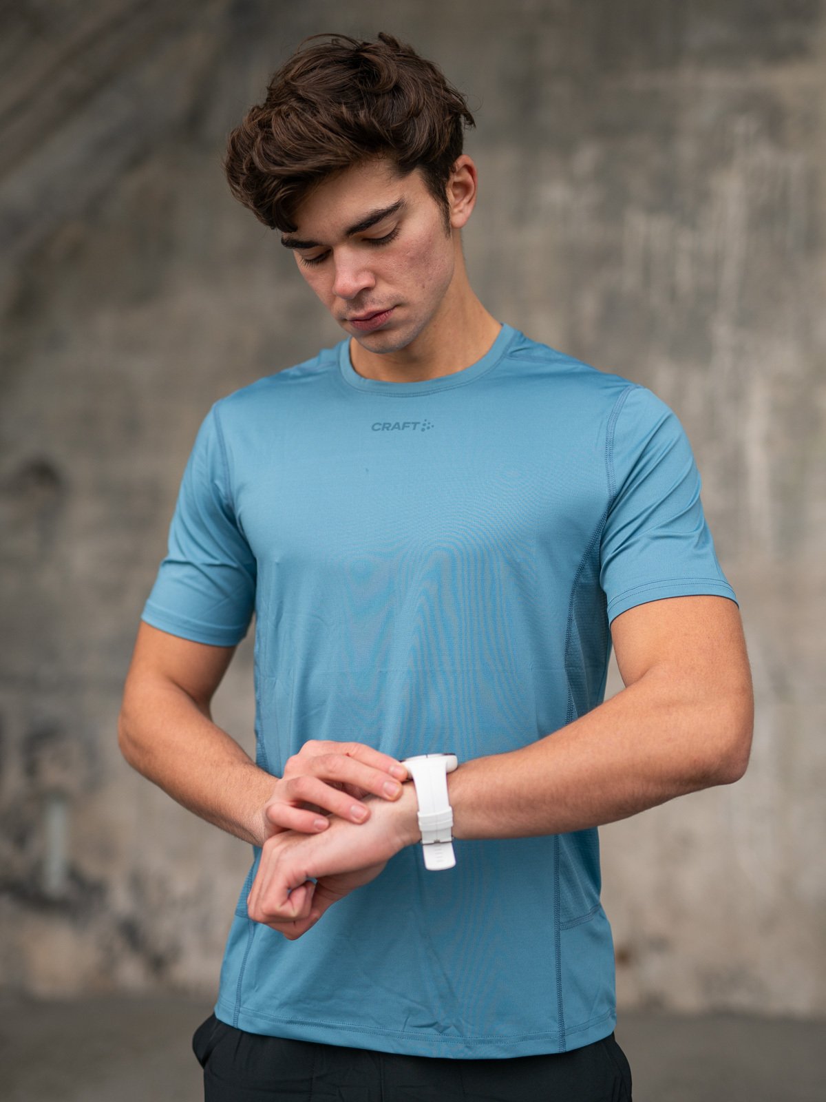 Craft Advance Essence Short Sleeve Tee Atmos