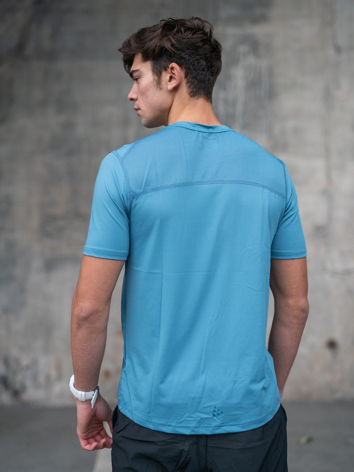 Craft Advance Essence Short Sleeve Tee Atmos