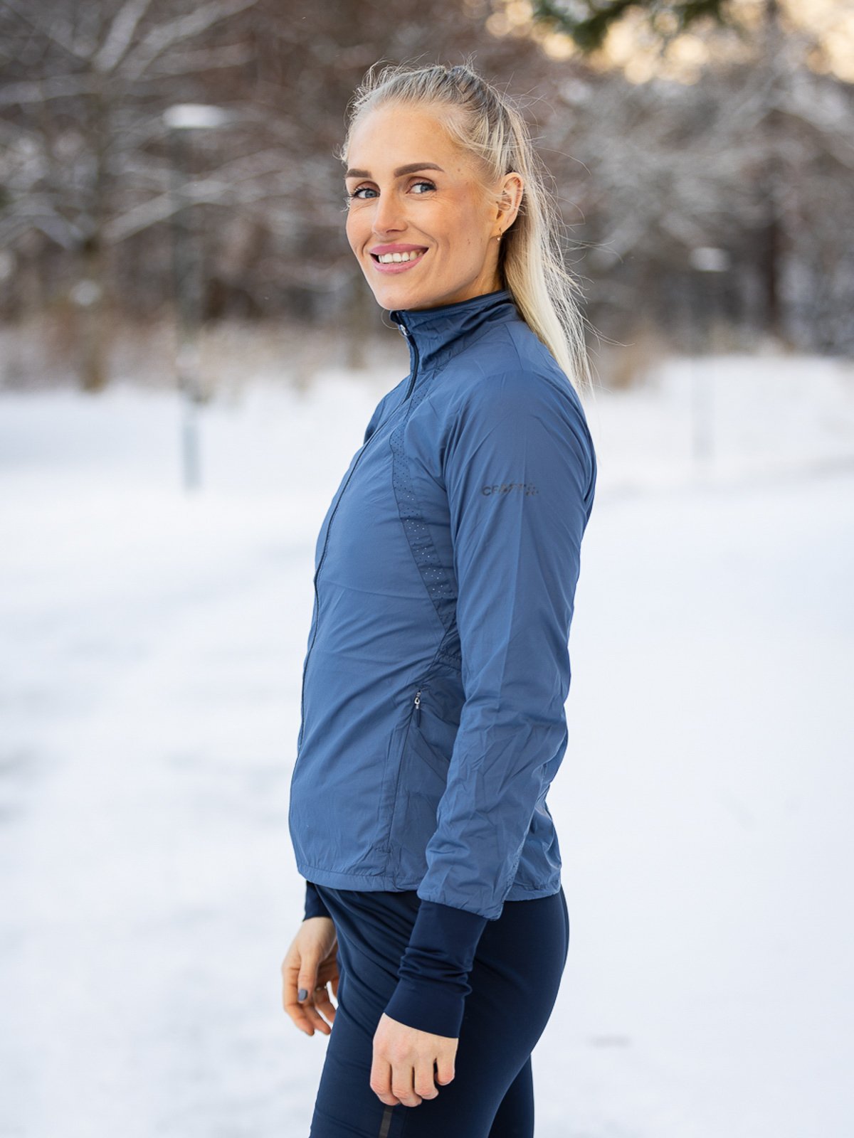 Craft Essence Wind Jacket Saphire