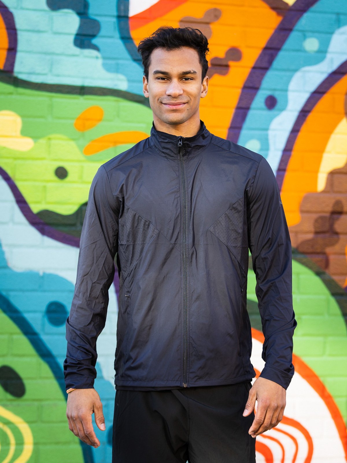 Craft ADV Essence Wind Jacket Man Black