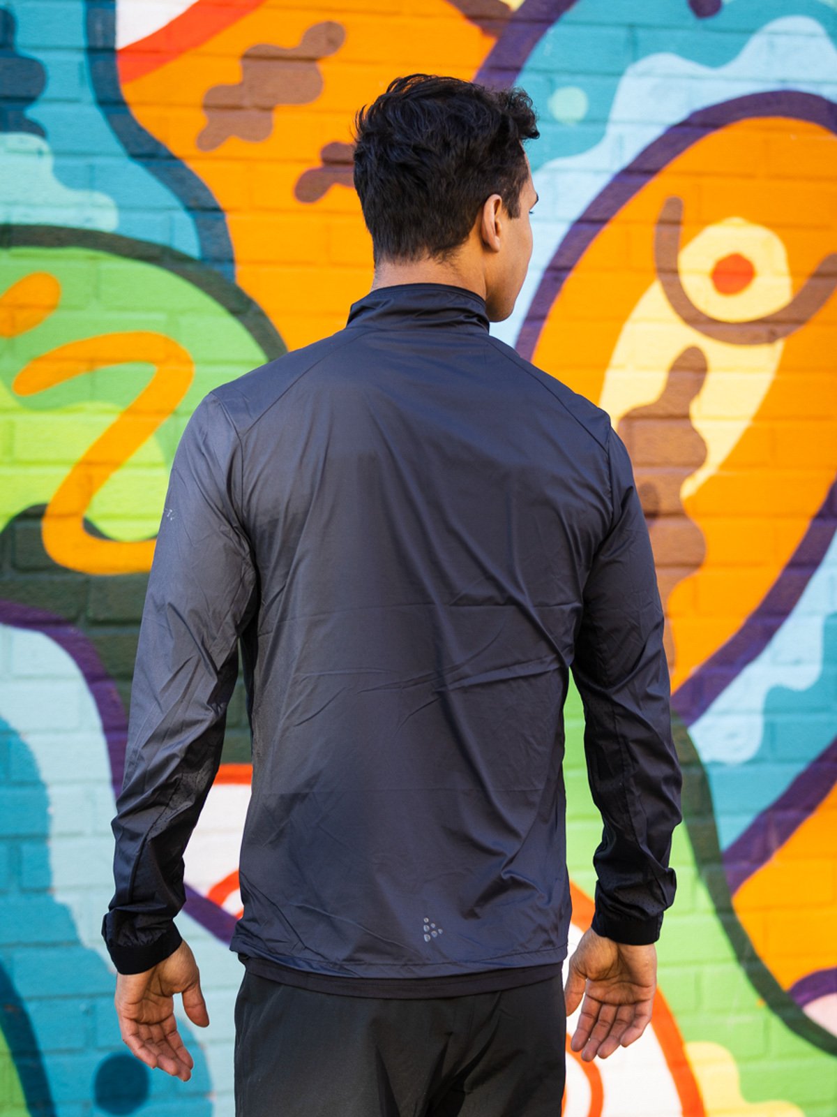 Craft ADV Essence Wind Jacket Man Black