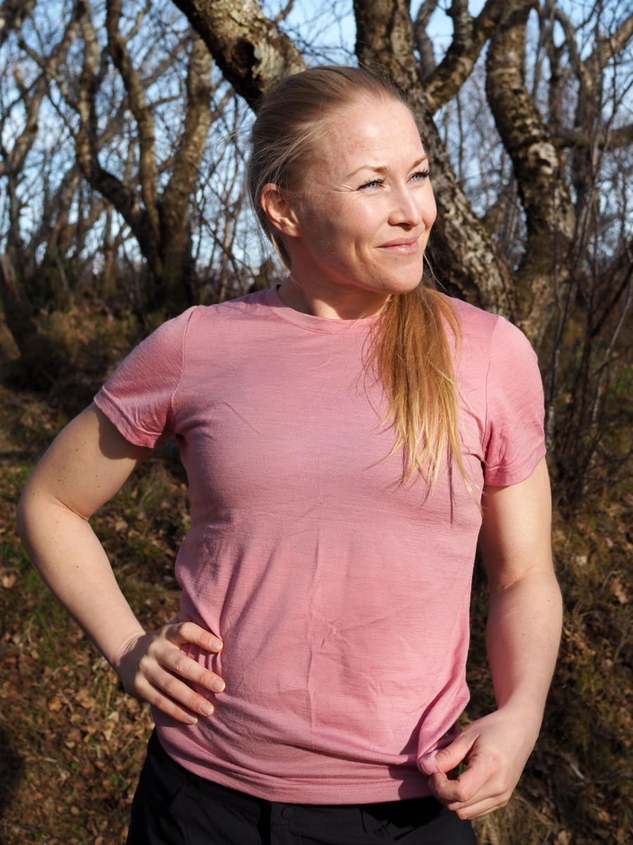 Devold Eika Tee Foxglove