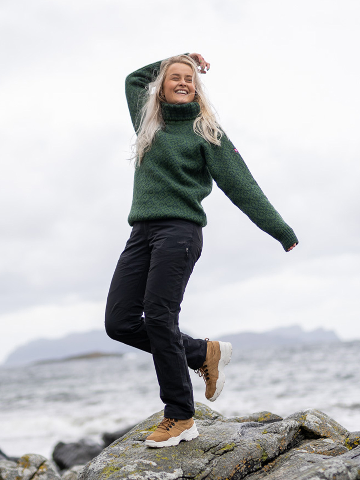 Devold Svalbard Sweater High Neck Forest/ wood