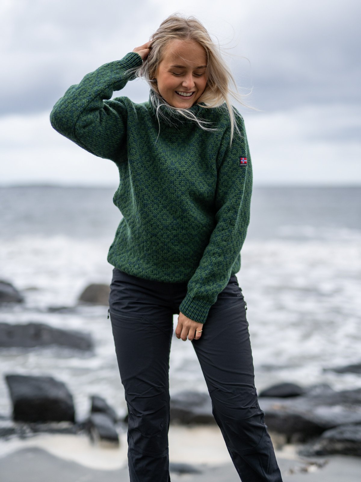 Devold Svalbard Sweater High Neck Forest/ wood