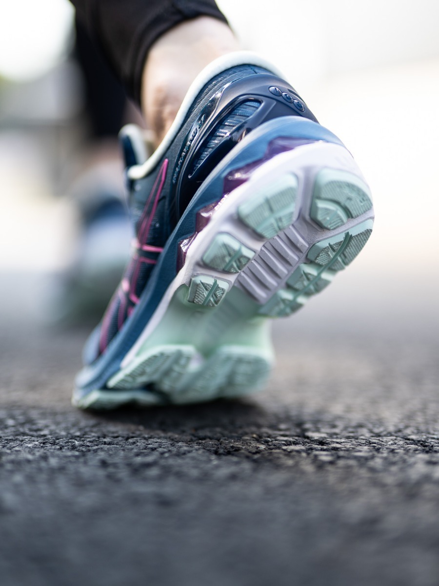 ASICS Gel-Kayano 27 Mako Blue/ Hot Pink