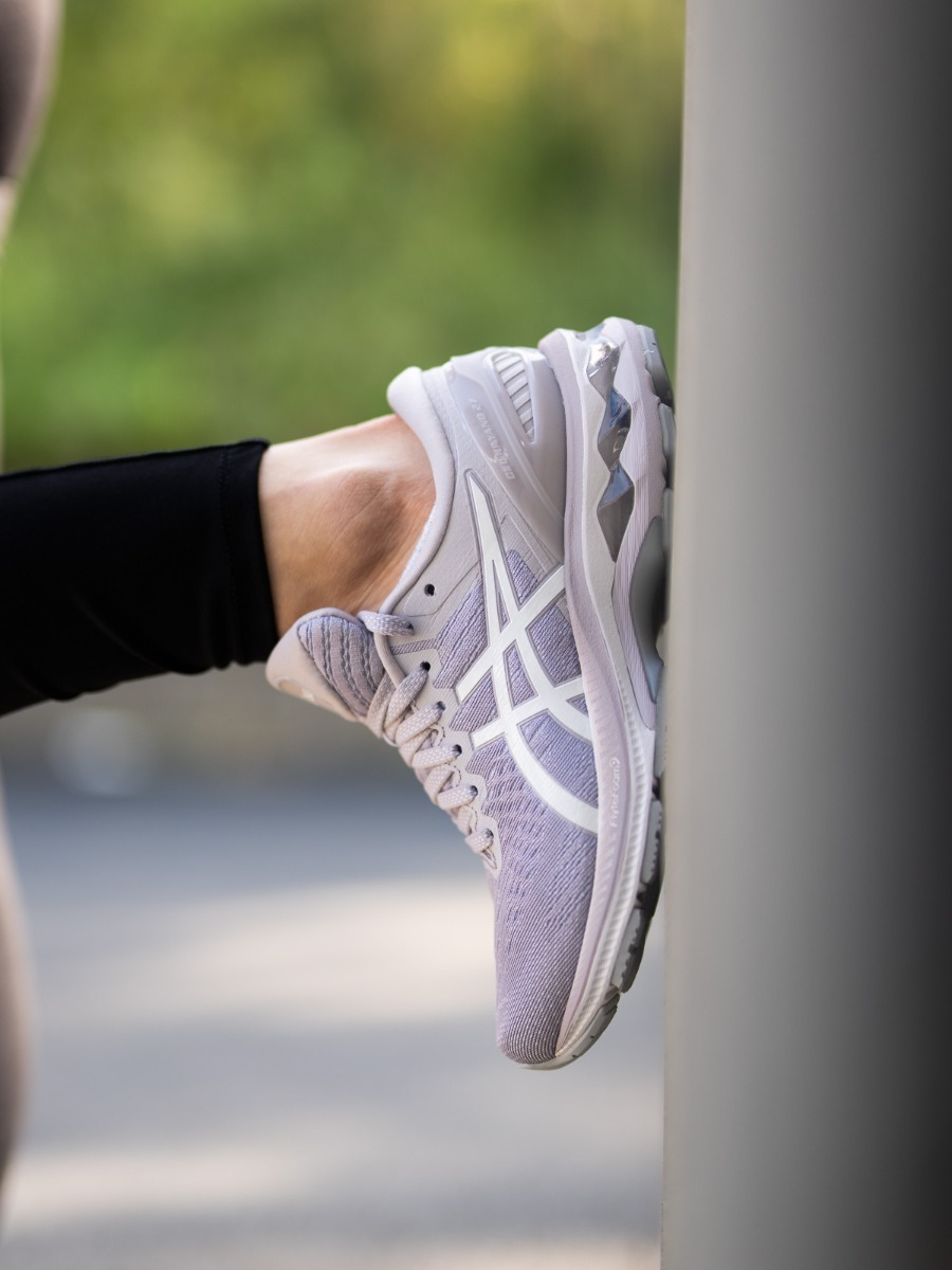 ASICS Gel-Kayano 27 Haze / White