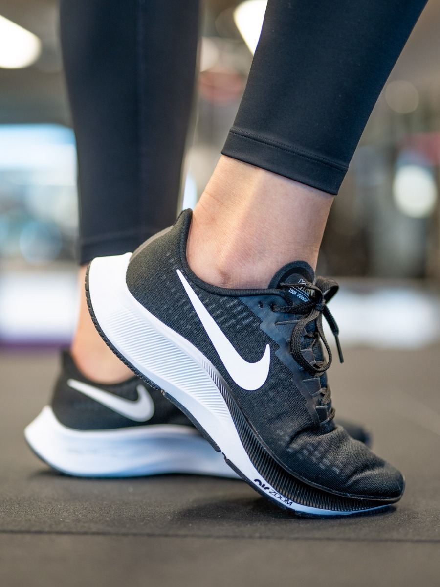 Nike Air Zoom Pegasus 37 Black/ White