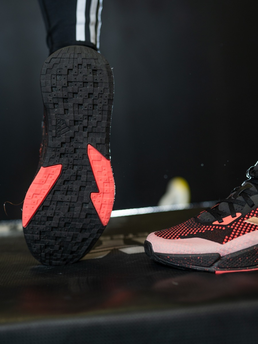 adidas X9000L2 Core Black/Copper met/ Signal Pink