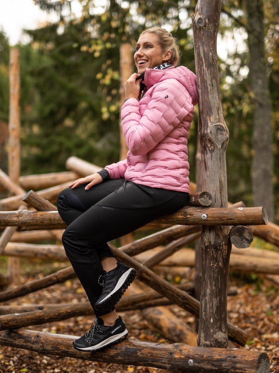 Peak Performance Argon Light Hood Jacket Frosty Rose