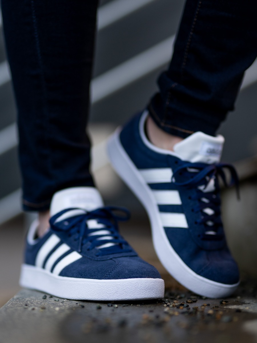 adidas VL Court 2.0 Tech Indigo / Cloud White / Matte Silver