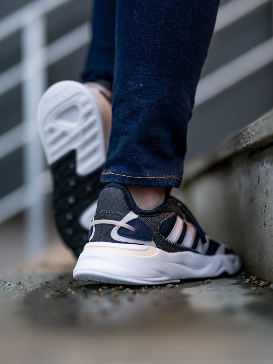 adidas Futureflow Legend Ink / Cloud White / Pink Tint