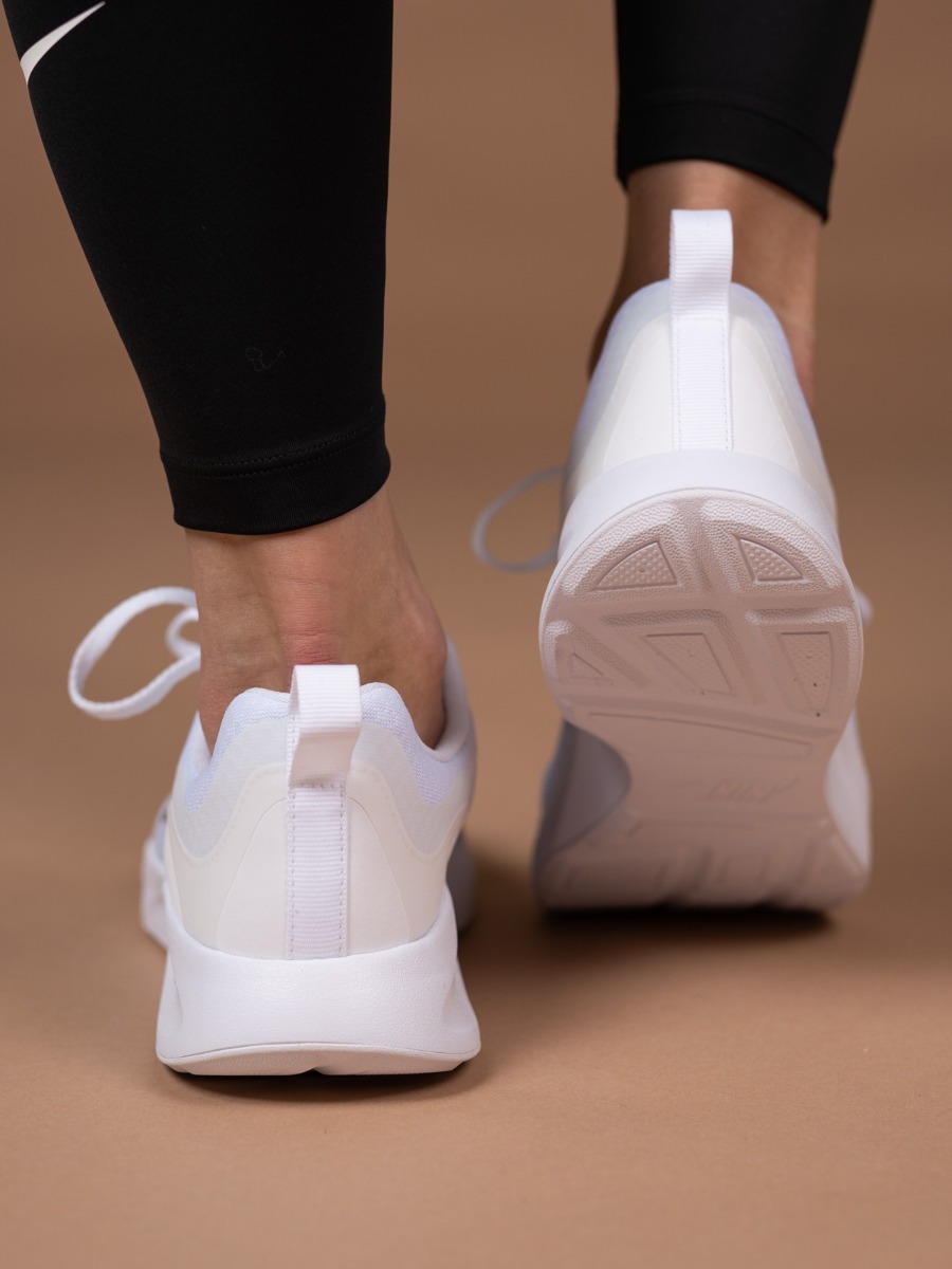 Nike Wearallday White/ Black