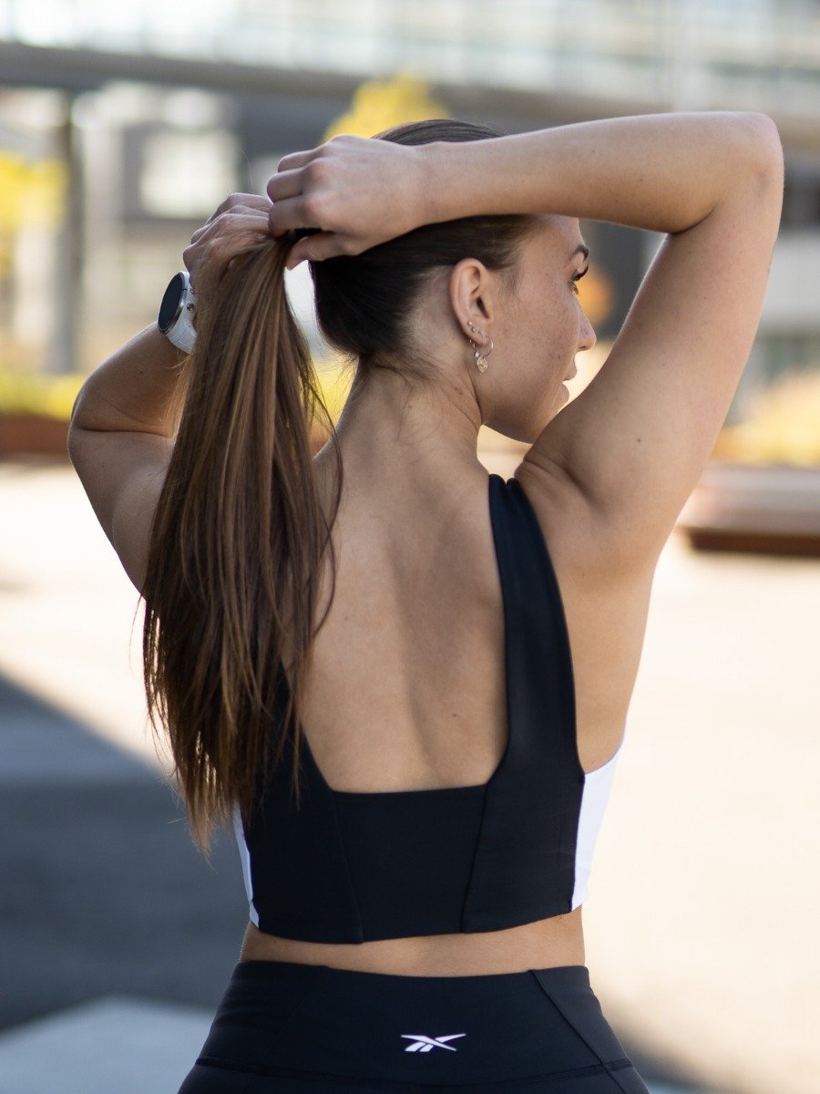 Reebok Colorblock Crop Black