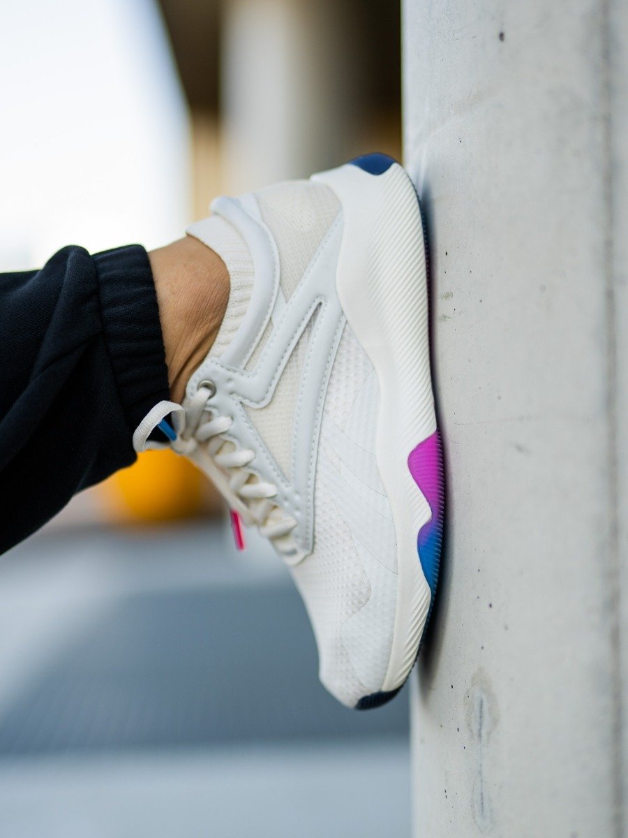 Reebok HIIT Chalk/ Alabaster/ Proud Pink