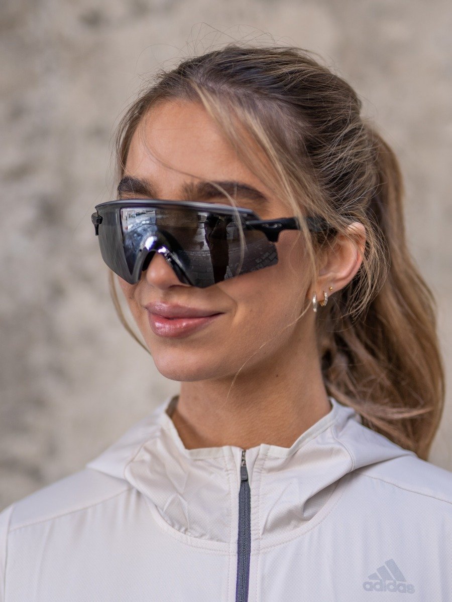 Oakley Encoder Matte Black / Brilleglassfarge: Gray - Prizm Black / Lysgjennomslipp: 11%