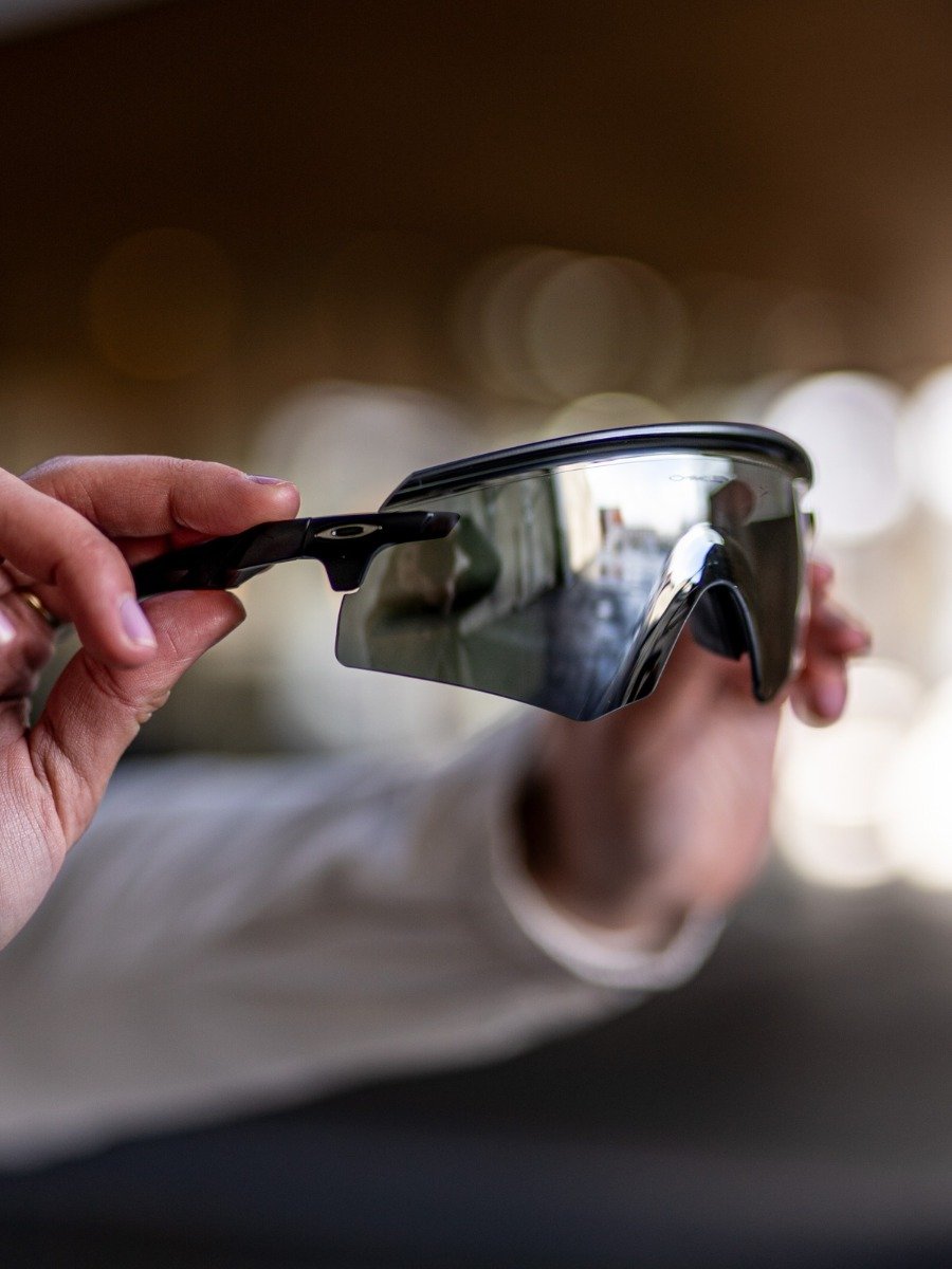 Oakley Encoder Matte Black / Brilleglassfarge: Gray - Prizm Black / Lysgjennomslipp: 11%