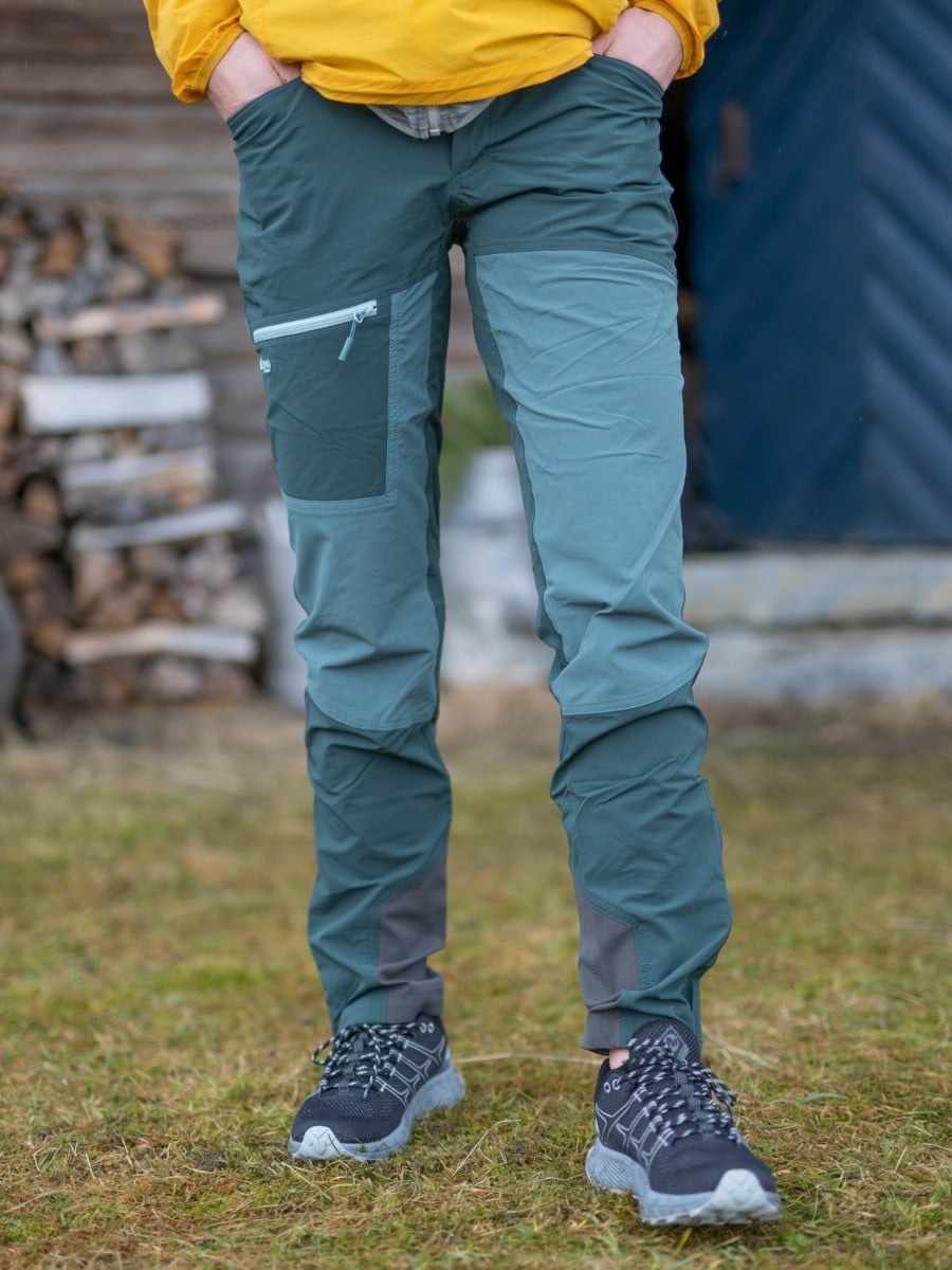 Bergans Cecilie Mountain Softshell Pant Dark Forest Frost / Forest Frost