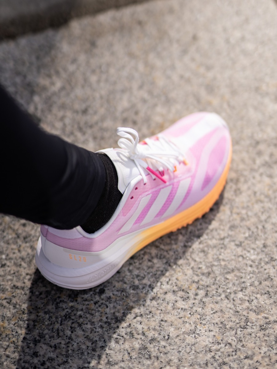 adidas SL20.2 Cloud White / Dash Grey / Screaming Pink