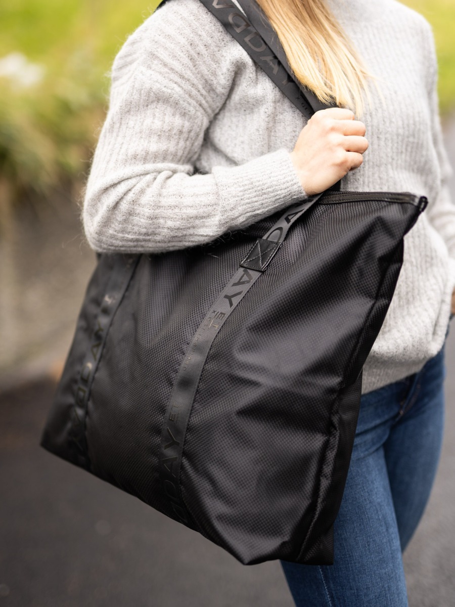 DAY ET Day x Get Inspired Premium Bag Black with khaki