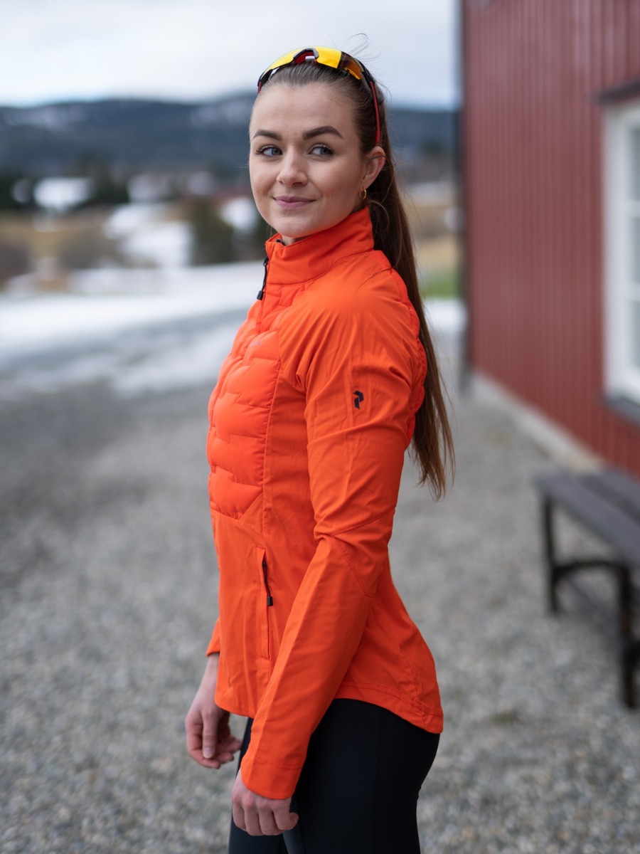 Peak Performance Argon Swift Hybrid Jacket Super Nova