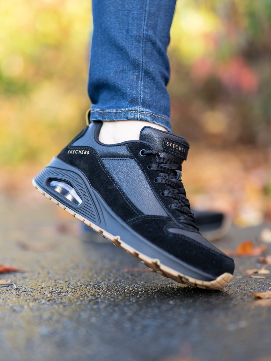 Skechers UNO Black