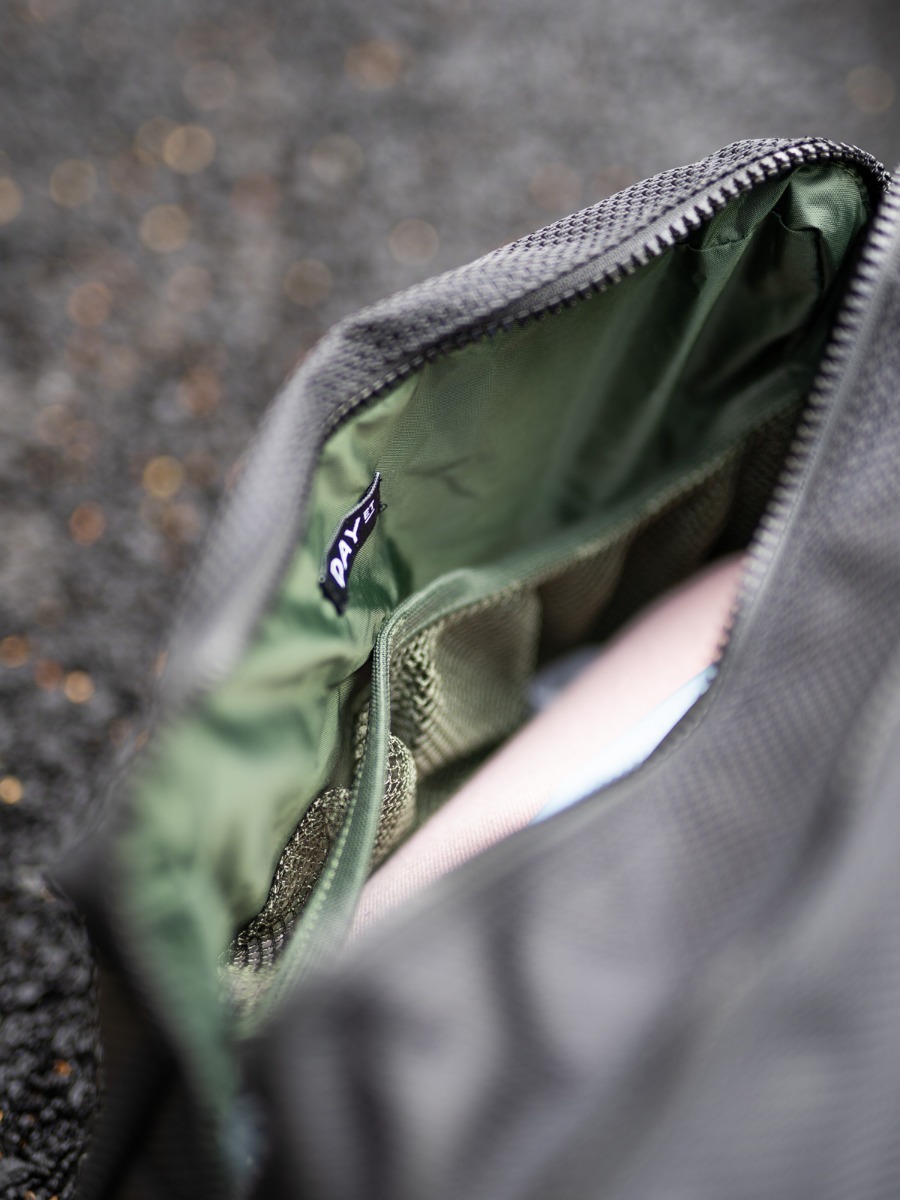 DAY ET Day x Get Inspired Premium Beauty Black with khaki