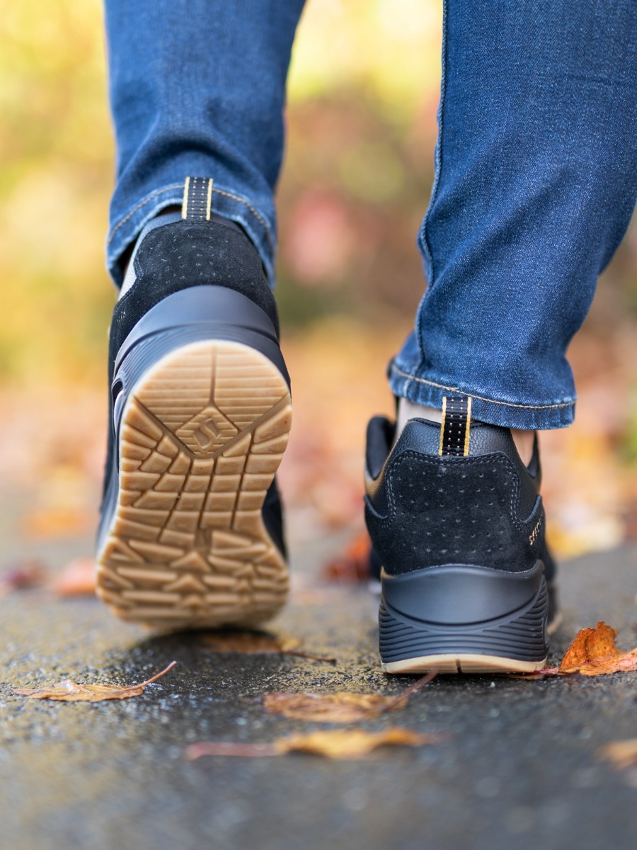 Skechers UNO Black