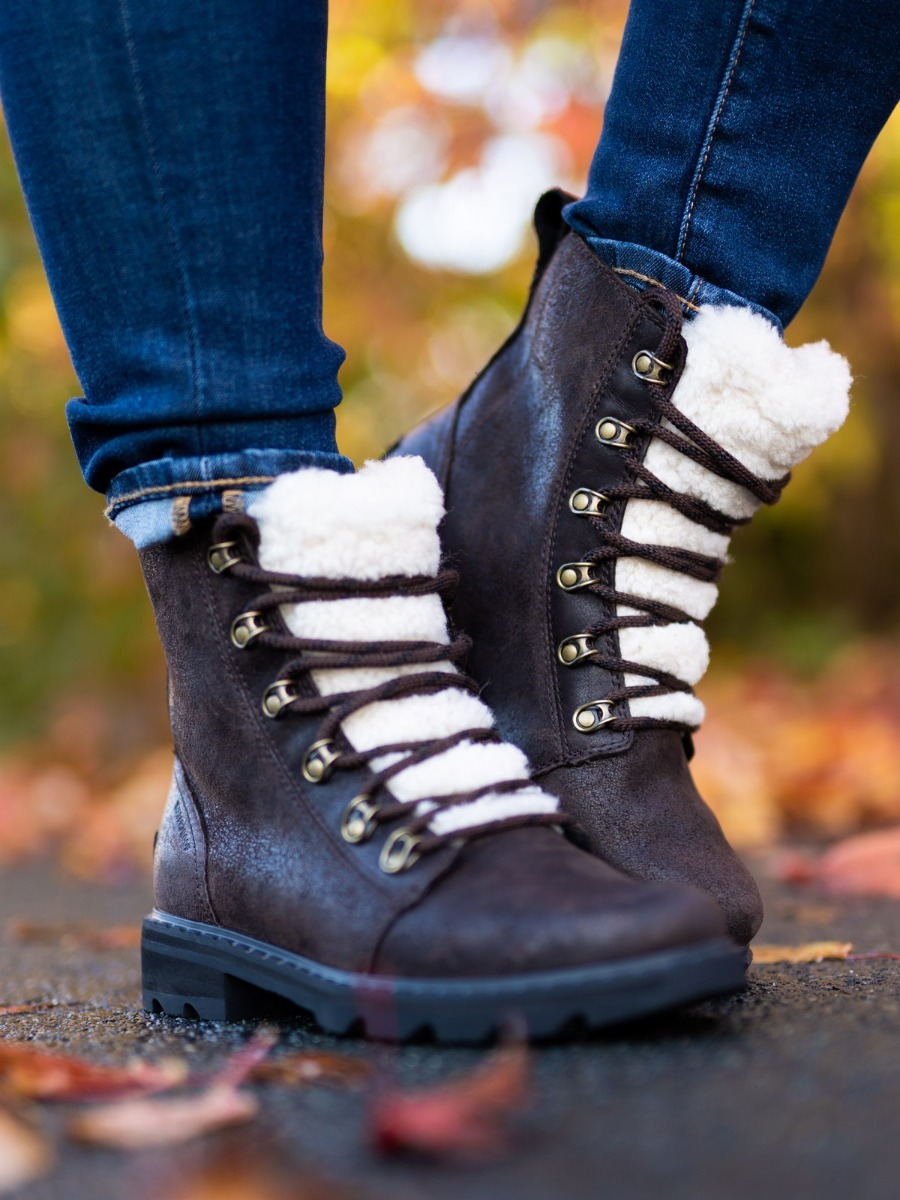 Sorel Lennox Lace Cozy Blackened Brown