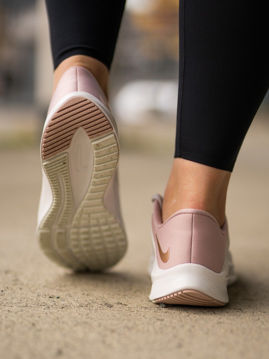 Nike Air Max Bella TR 3 Stone Mauve/ MTLC Red Bronze