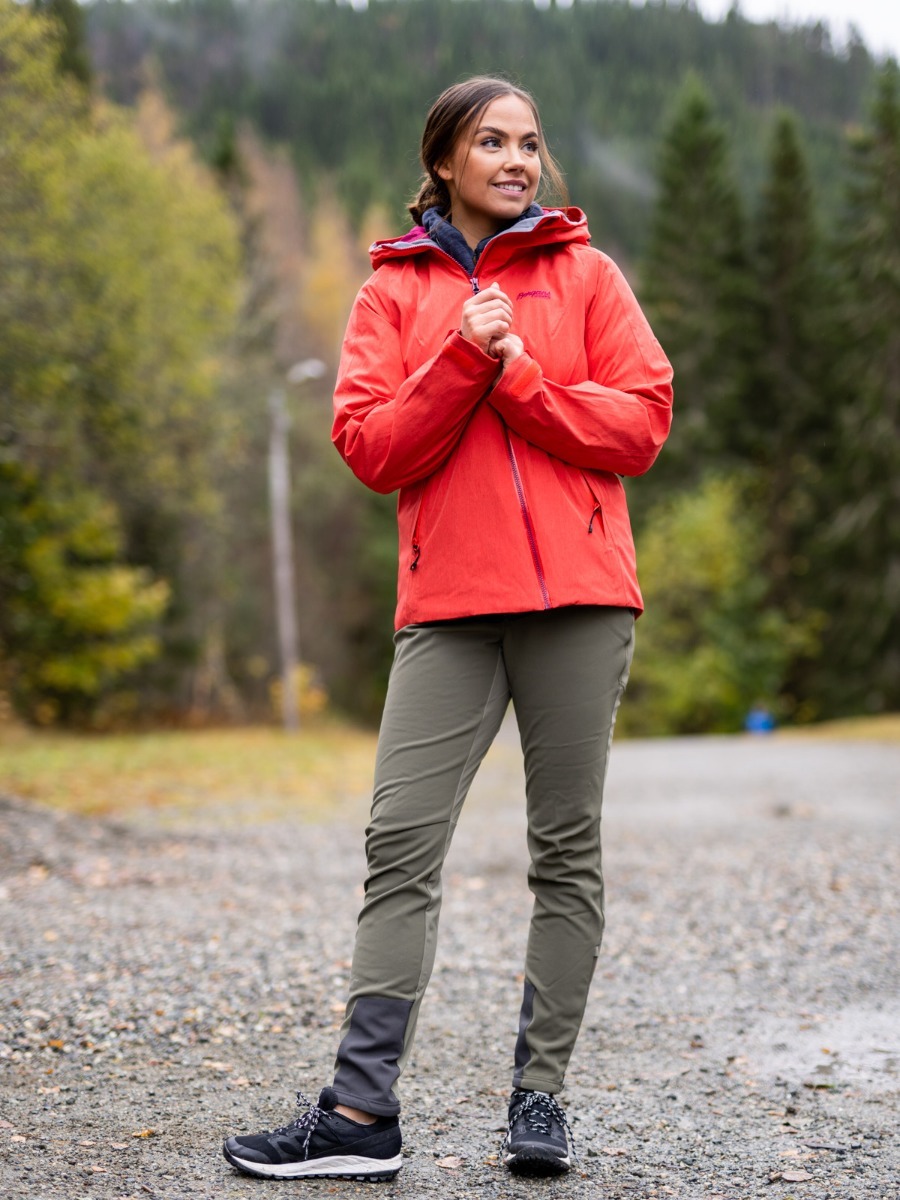 Bergans Hafjell Insulated Jacket Light Dahlia Red / Beet Red