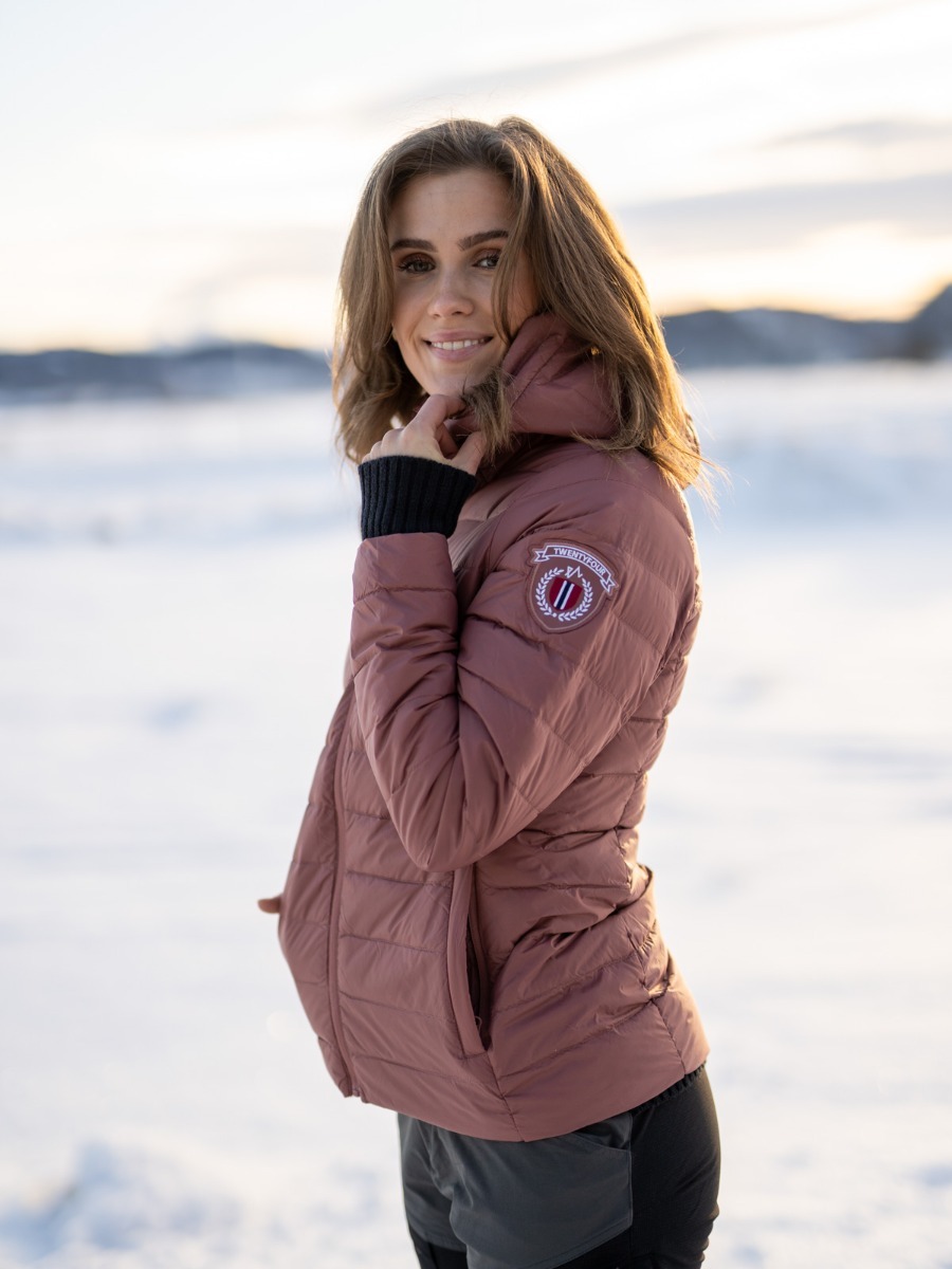 Twentyfour Finse Dunjakke Brent rød