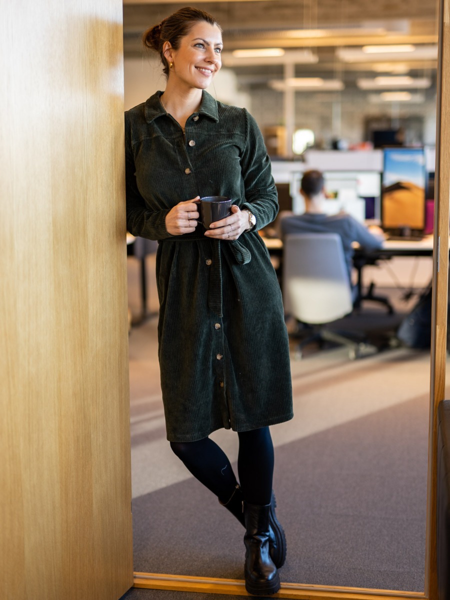 MSCH Copenhagen MSCH Copenhagen Ibine Florina Velour Shirt Dress Rosin