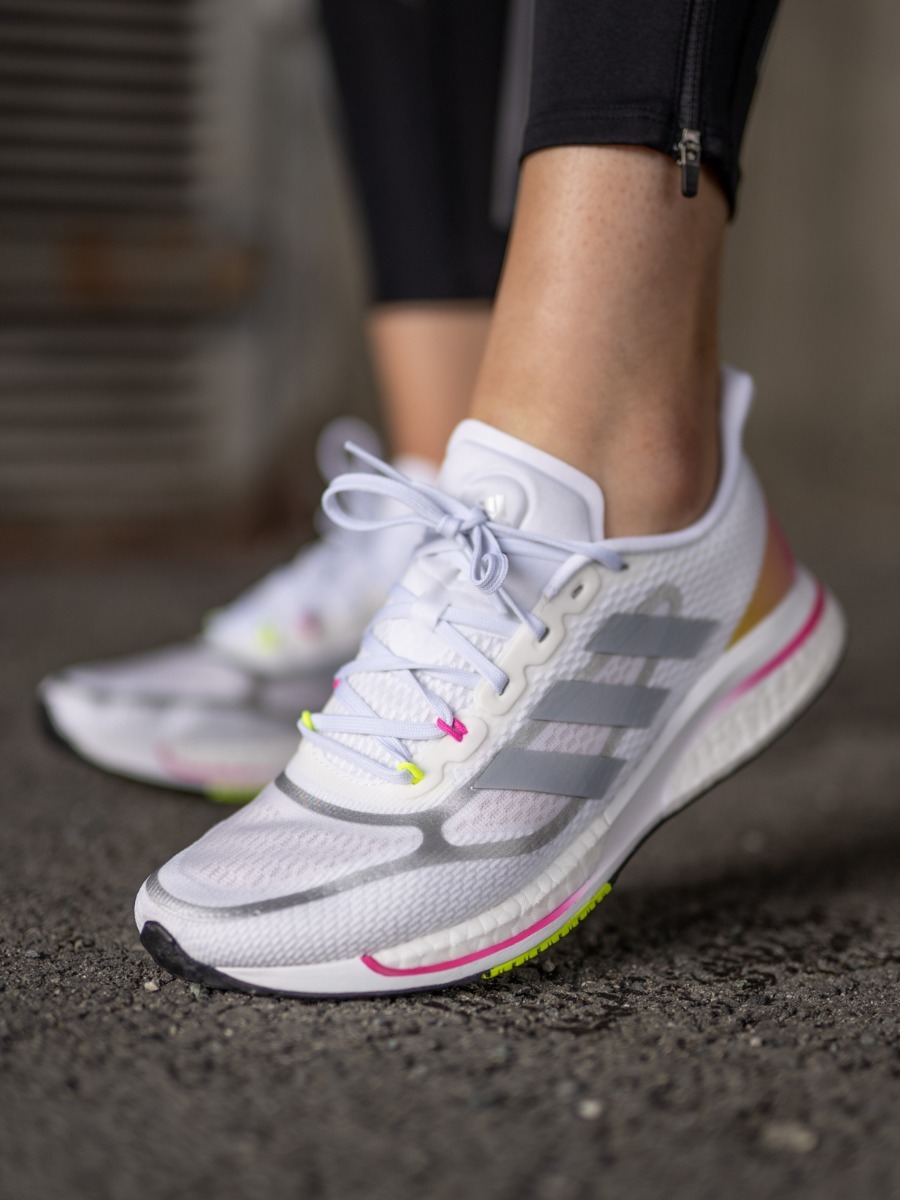 adidas Supernova + Cloud White / Halo Silver / Screaming Pink