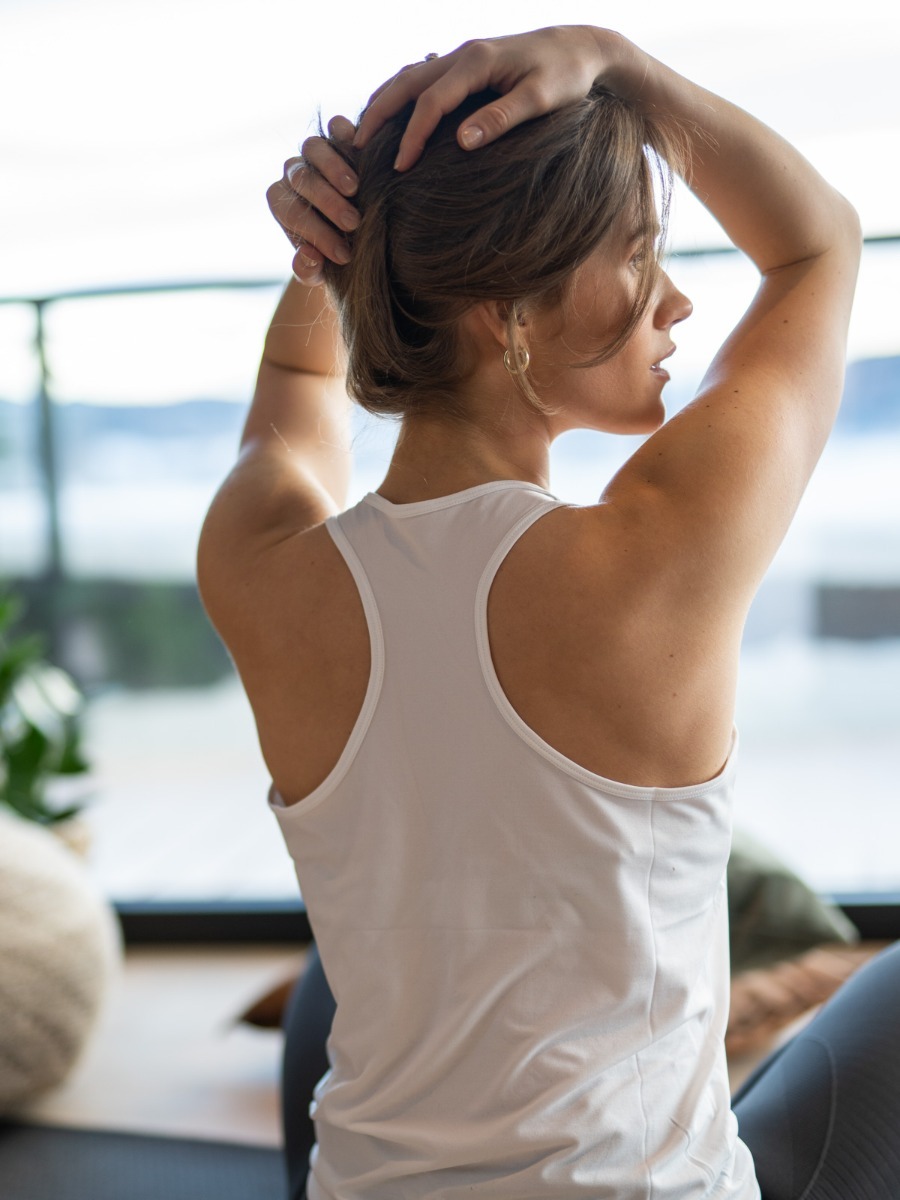 Athlecia Julee Loose fit Seamless Top White