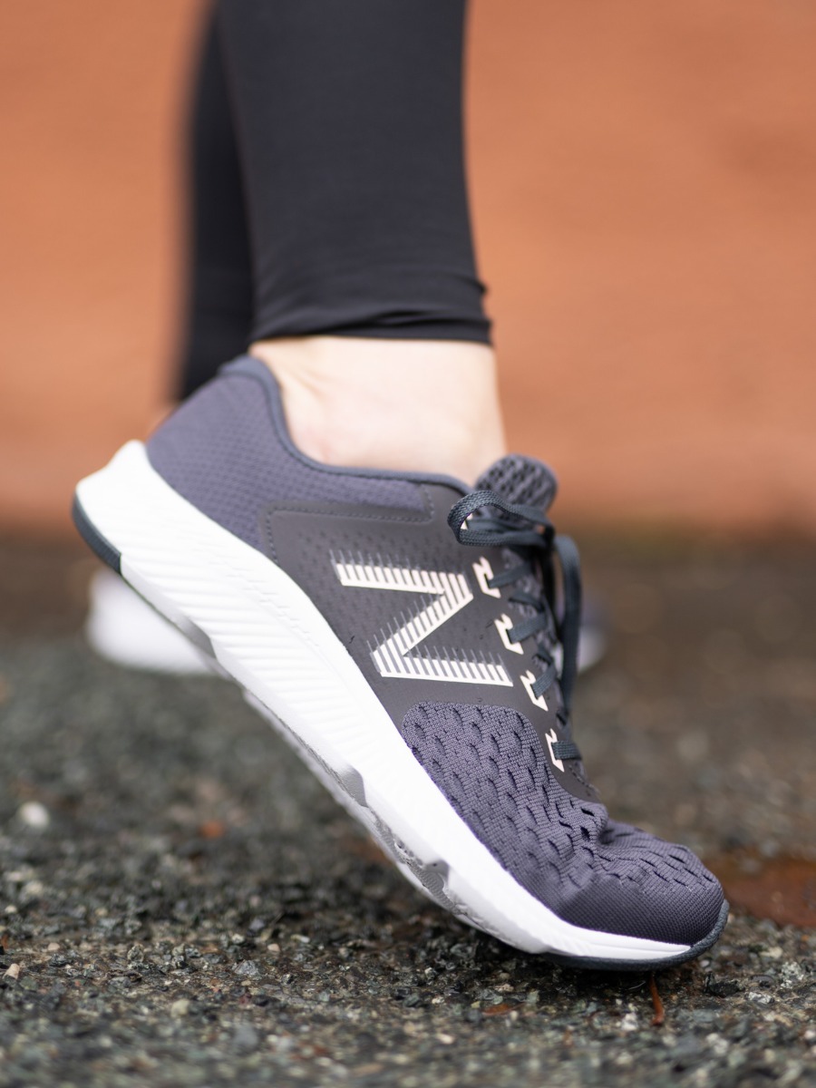 New Balance New Balance Draft V1 Orca/ Peach Soda Metallic