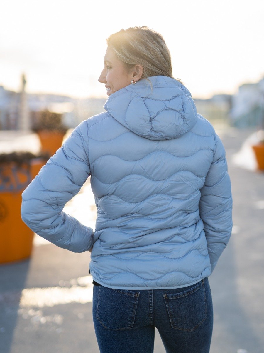 Peak Performance Helium Hood Jacket Ice Glimpse