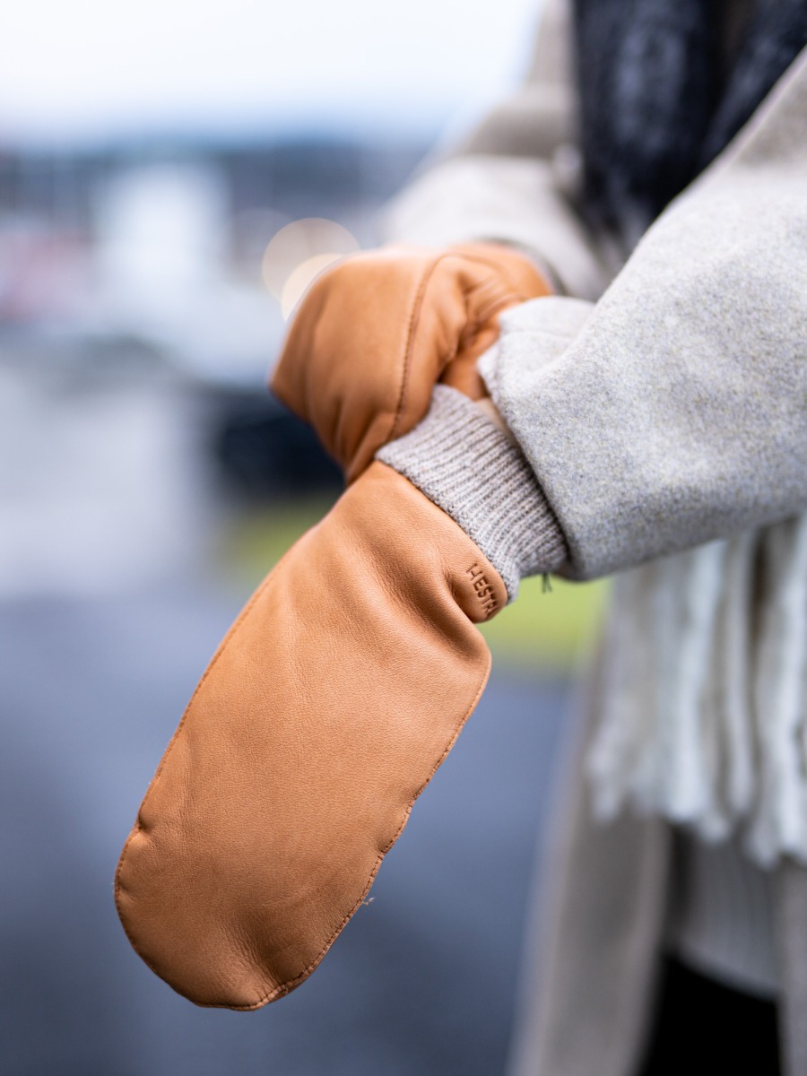 Hestra Idun Mitt Cork