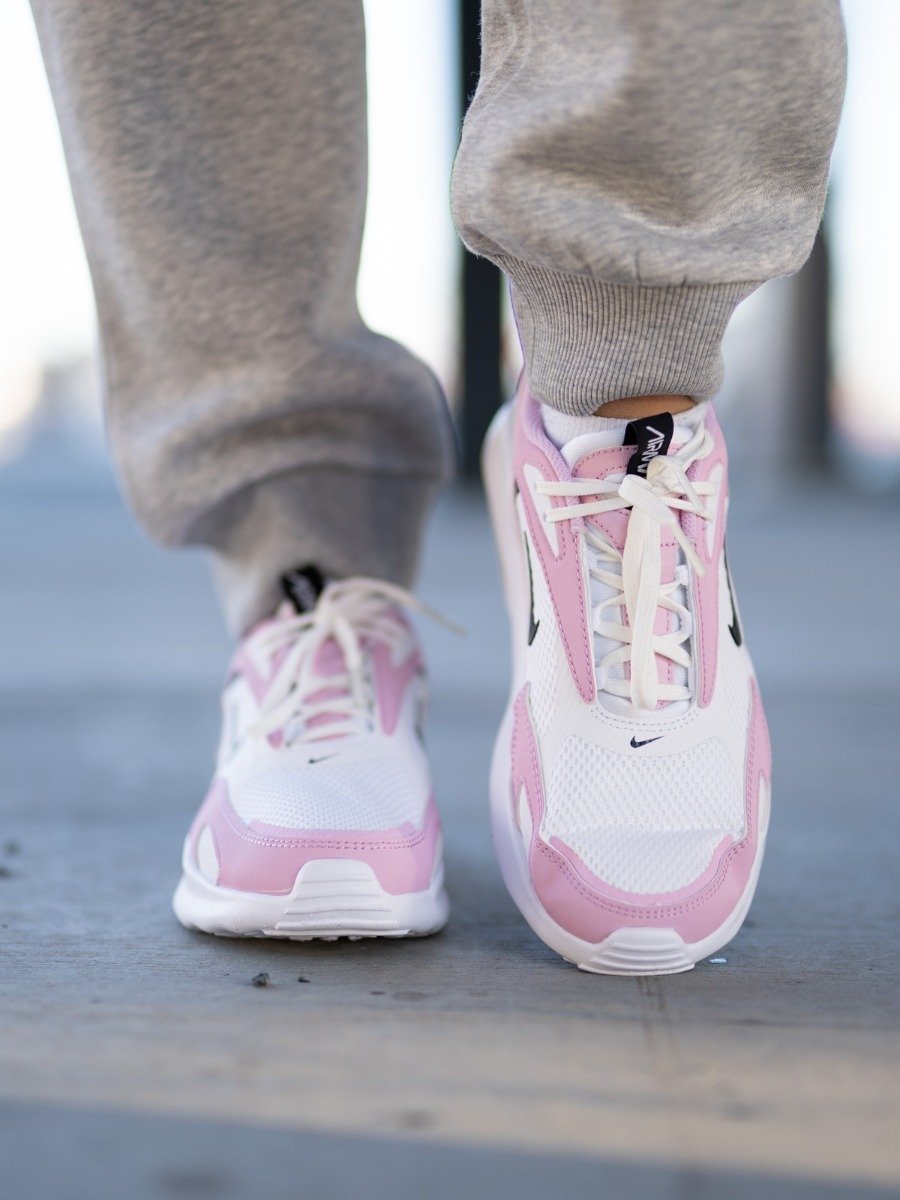 Nike Air Max Bolt White/Black-Light Arctic Pink
