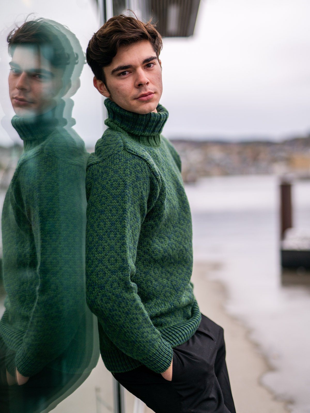 Devold Svalbard Sweater High Neck Forest/ wood