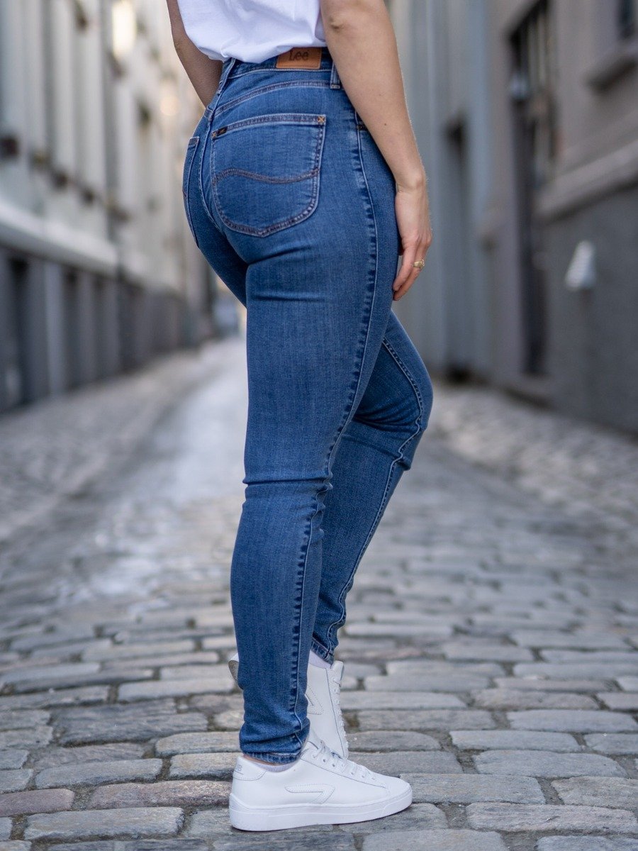 Lee Ivy Super Skinny High Clean Play