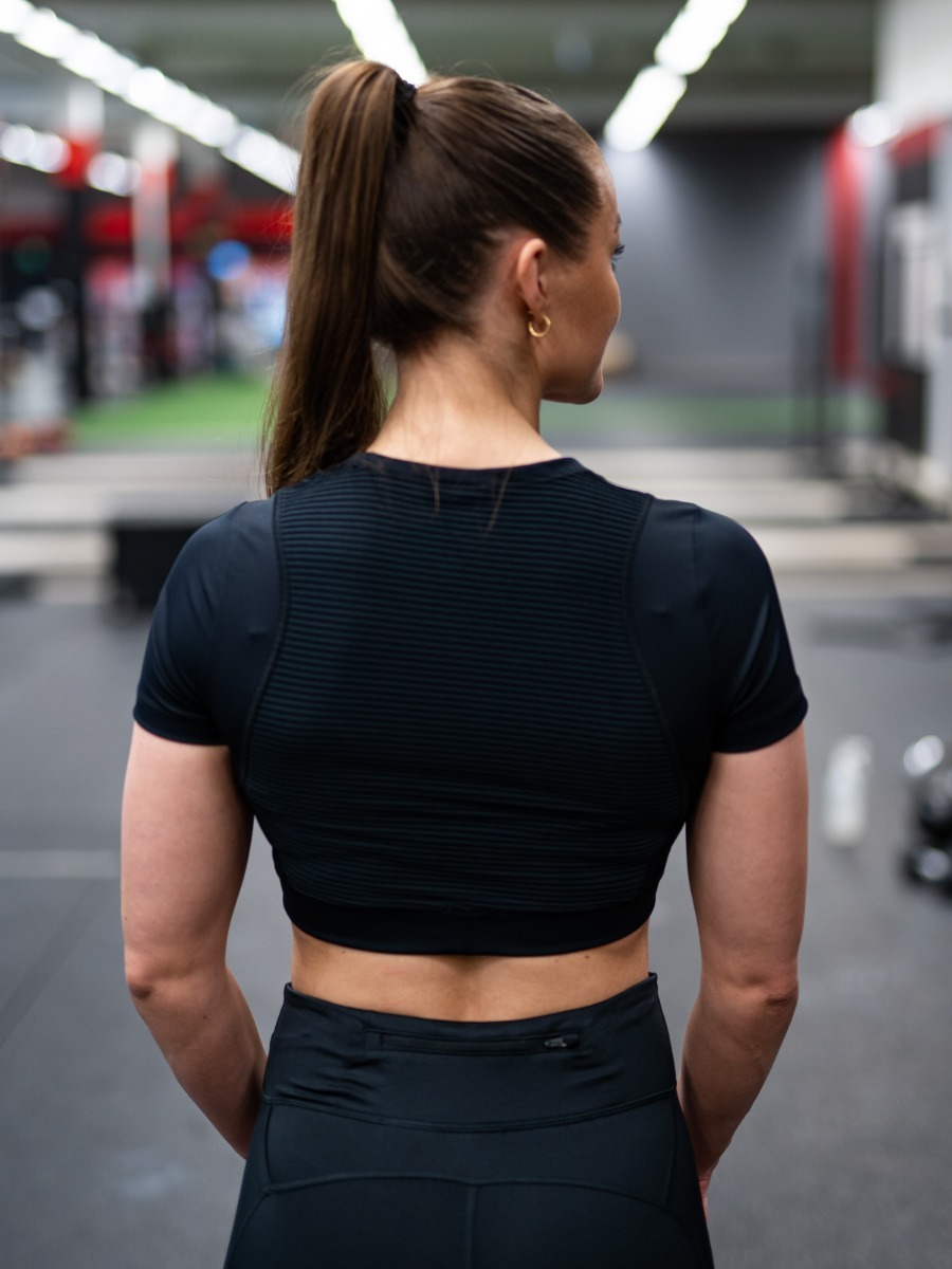Nike Pro AeroAdapt Top Black