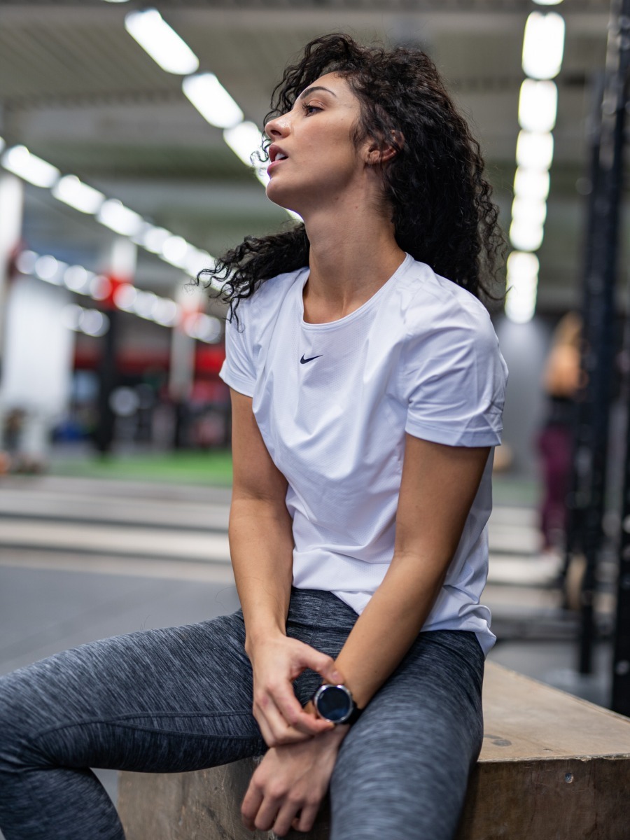 Nike Pro 365 Top Short Sleeve Essential White/ Black