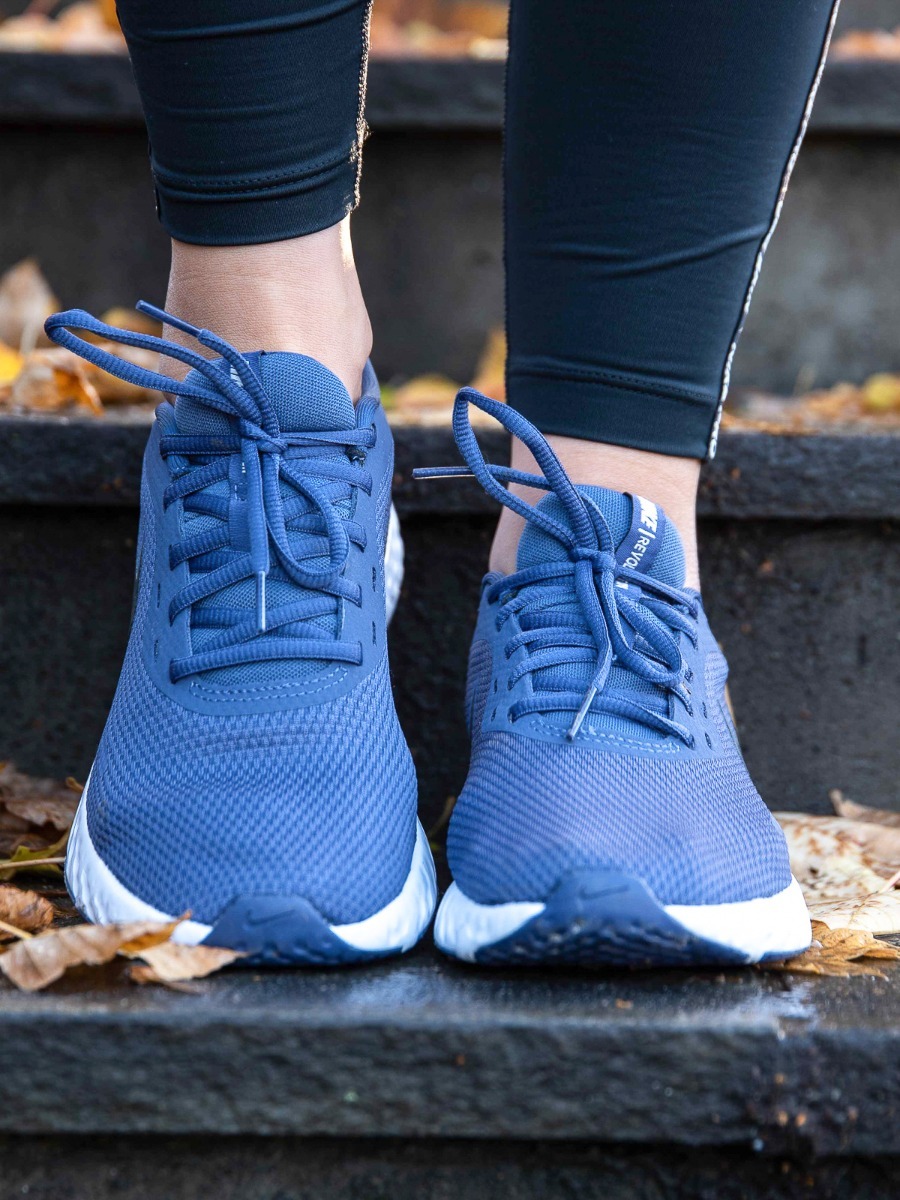 Nike Revolution 5 Sanded Purple/Dark Grey-Amethyst Tint