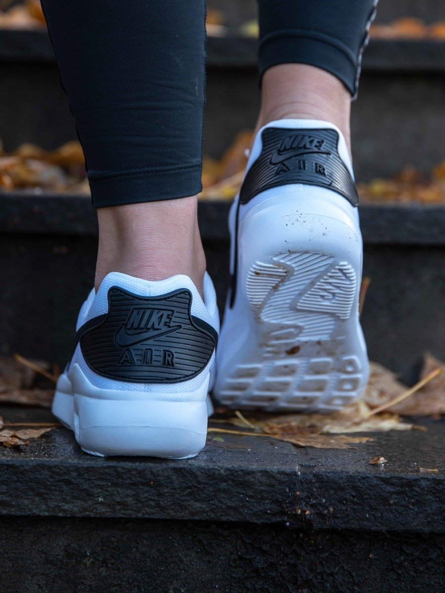 Nike Air Max Oketo White